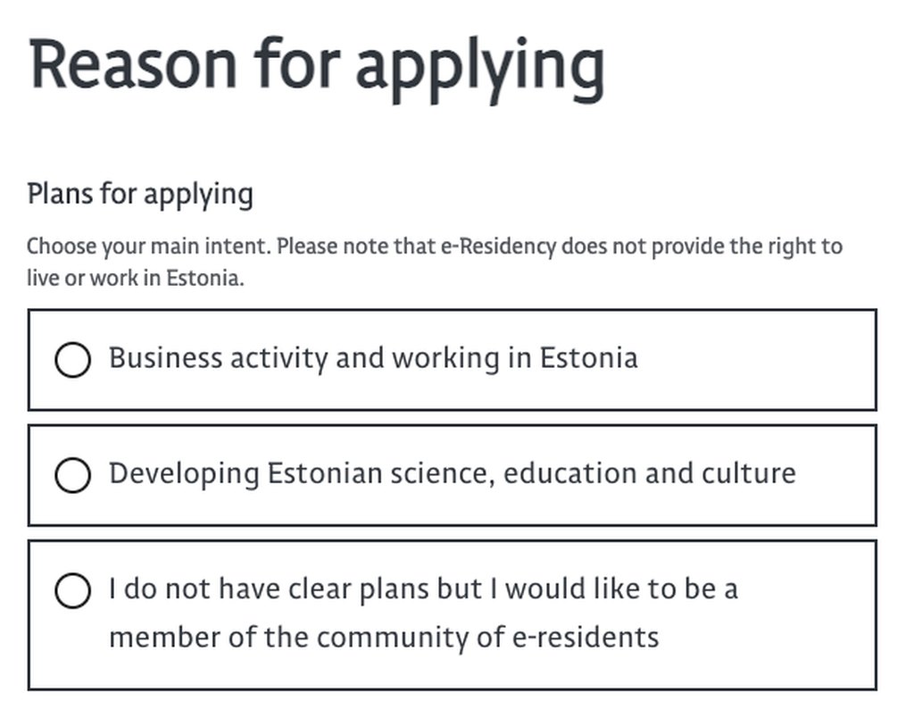 e-Residency申請Step 1のReason for applying画面。3つの選択肢と、居住・就労の権利を与えない旨の注記